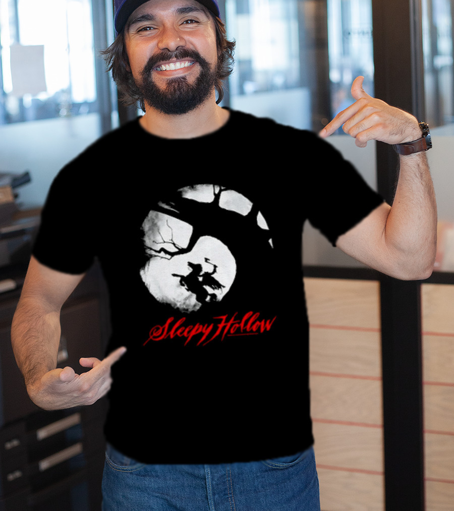 Sleepy Hollow Red Lettering Crescent Moon T-Shirt