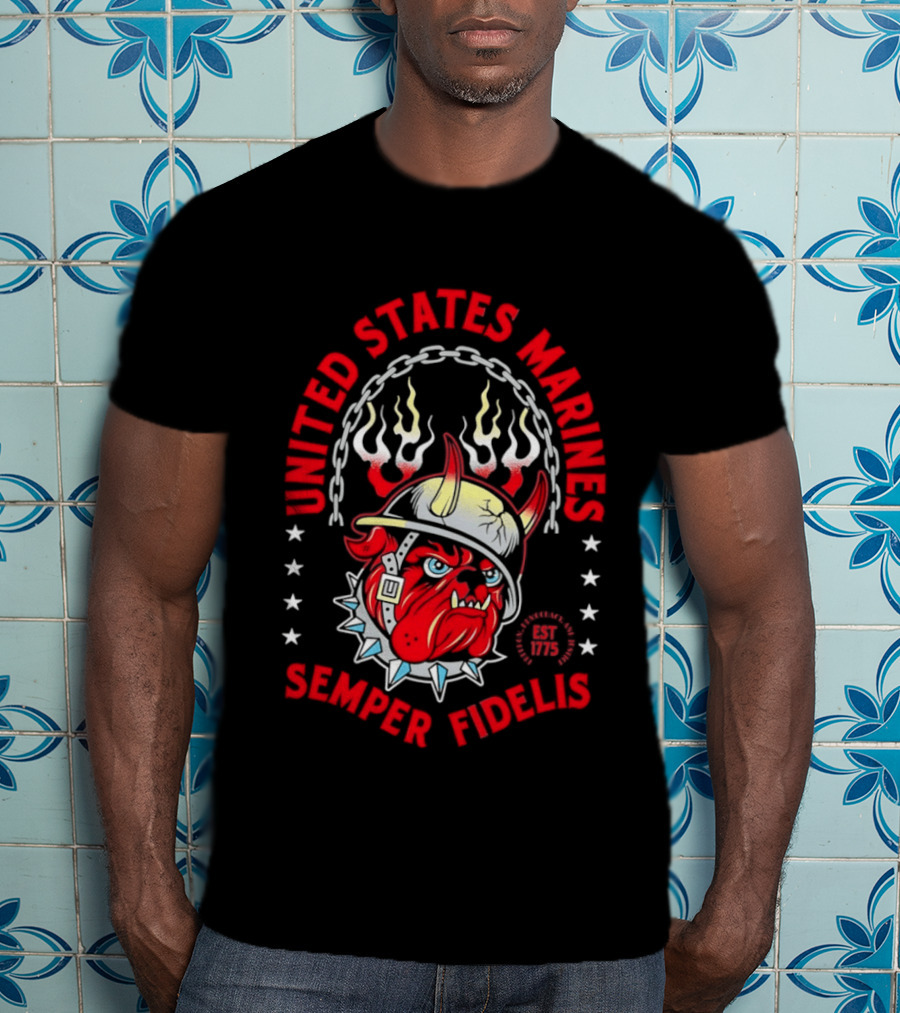 United States Marines Semper Fidelis Bulldog Helmet EST 1775 T-Shirt