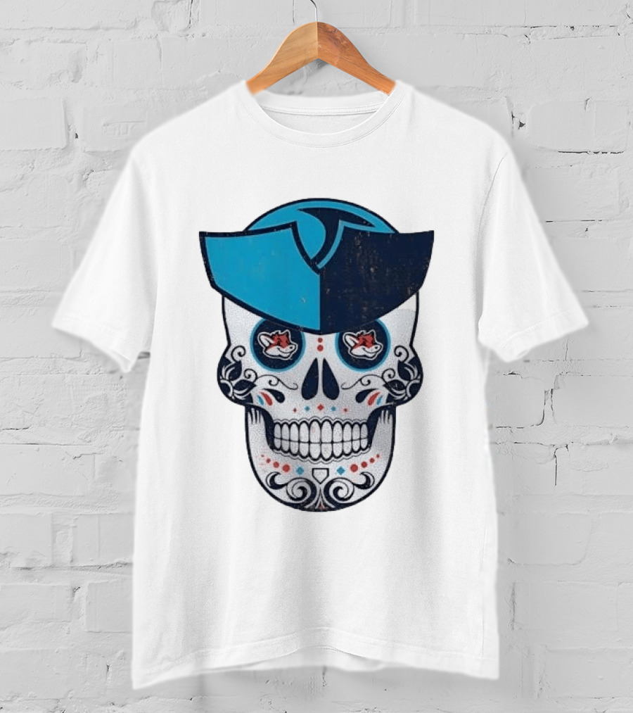Day Of The Dead Skull Patriot Fox Sports Foxes Football T-Shirt