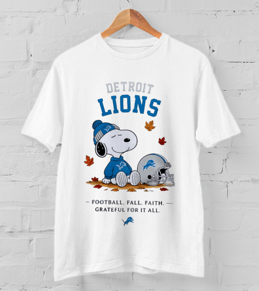 Detroit Lions Snoopy Football Fall Faith Grateful For It All Leaves Helmet T-Shirt