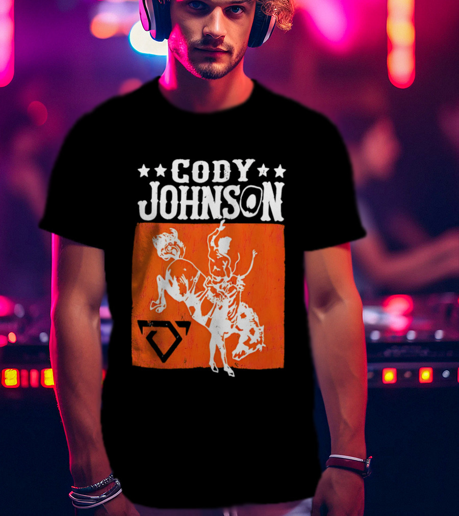 Cody Johnson Cowboy Rodeo Bucking Horse Vintage Western T-Shirt