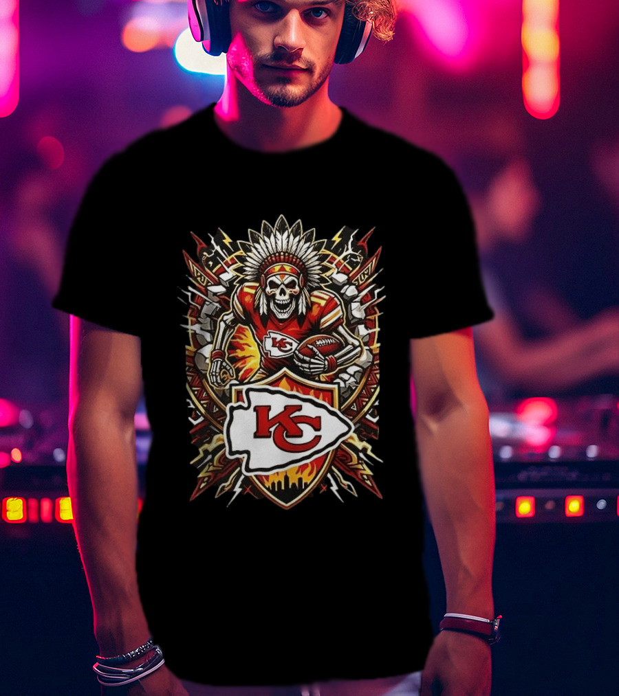 Kansas City Chiefs Runs In My Blood Skeleton Warrior And Football Team T-Shirt