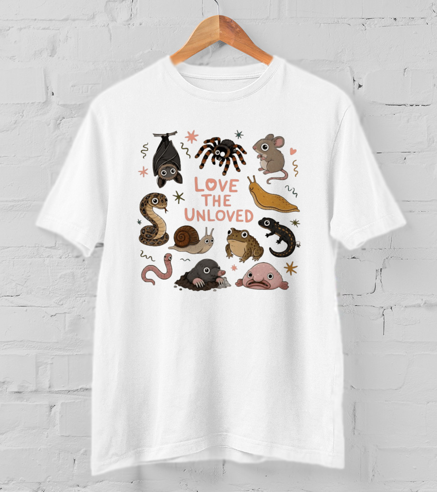 Love The Unloved Weird Animals Bat Spider Mouse Snake Snail Frog Blobfish Worm Salamander Slug T-Shirt