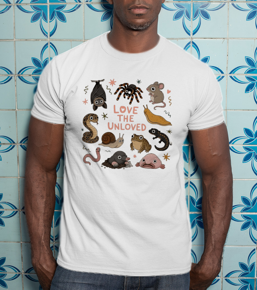 Love The Unloved Weird Animals Bat Spider Mouse Snake Snail Frog Blobfish Worm Salamander Slug T-Shirt