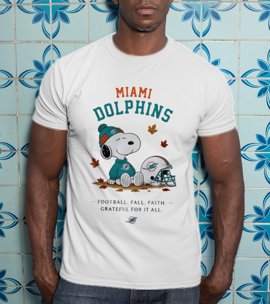 Miami Dolphins Snoopy Football Fall Faith Grateful For It All Peanuts NFL Helmet Team Fan T-Shirt