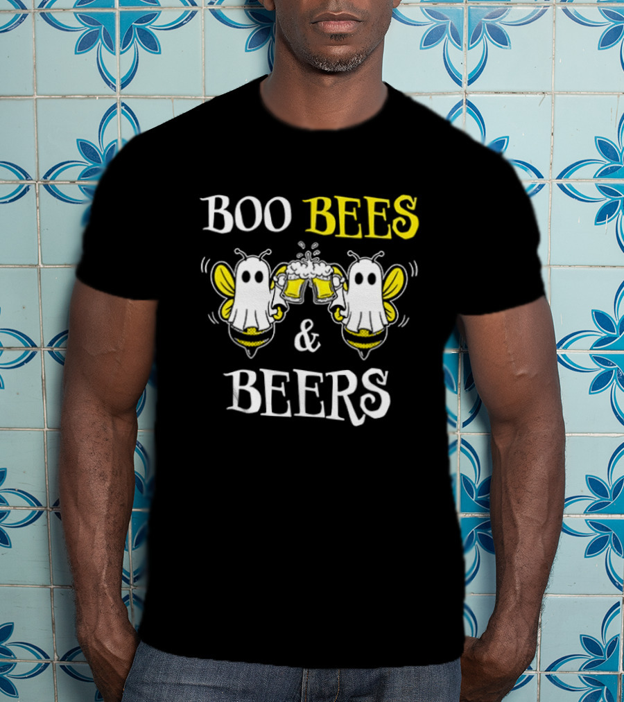 Boo Bees And Beers Halloween 2026 Bumblebee Ghosts Toasting T-Shirt
