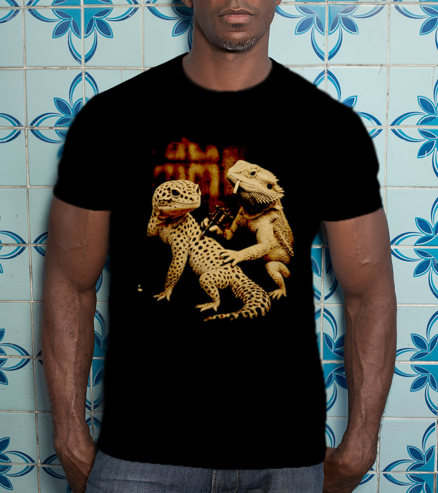 Leopard Gecko Tattoo By Bearded Dragon With Spray Paint Graffiti T-Shirt