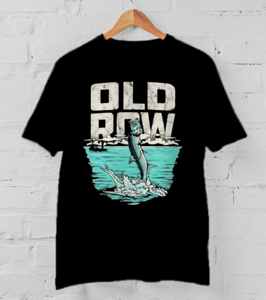 Old Row Tarpon Jumping Fishing Scene T-Shirt