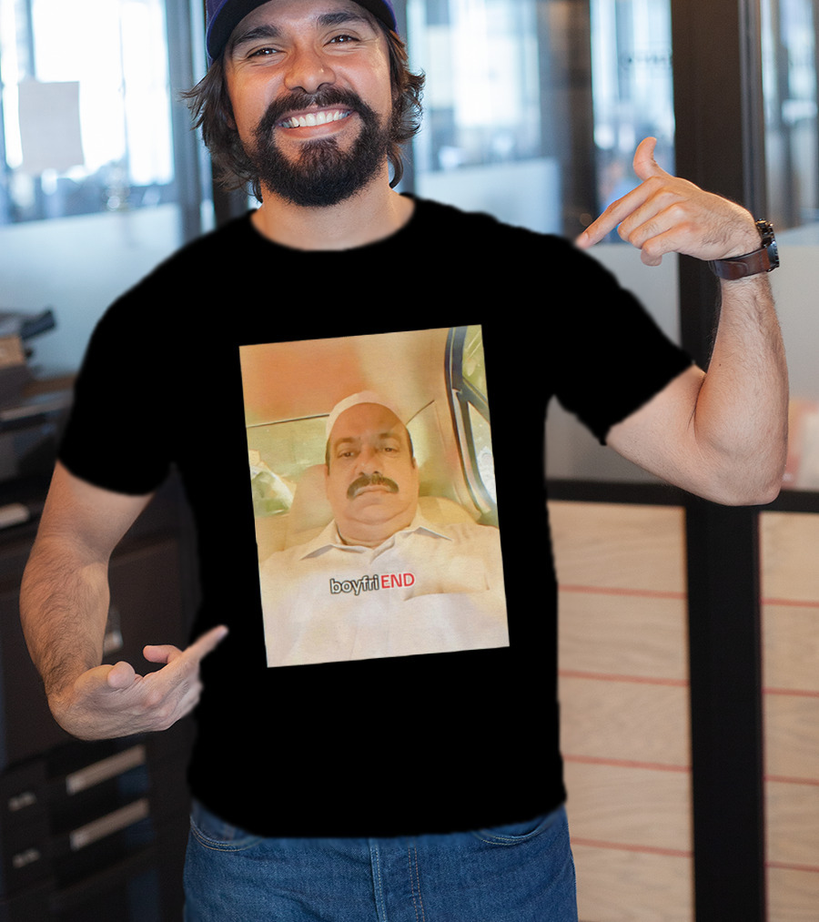 BoyfriEND Man Sitting Image T-Shirt