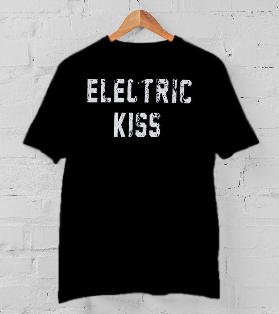Jennie Electric Kiss T-Shirt