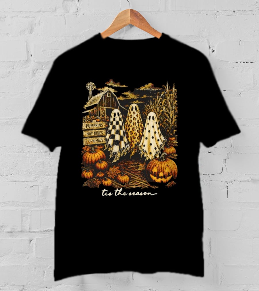 Tis The Season Halloween Ghosts Trio Pumpkins Hay Rides Corn Maze Spooky Autumn T-Shirt