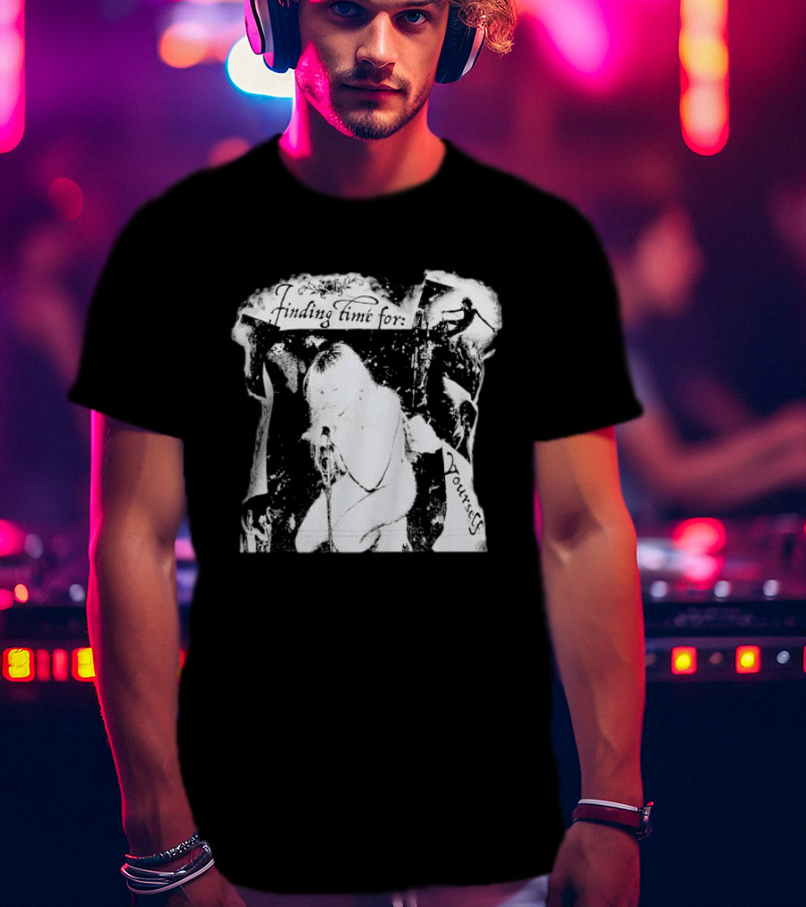 Finding Time For Yourself Singing Woman Retro Vibe T-Shirt