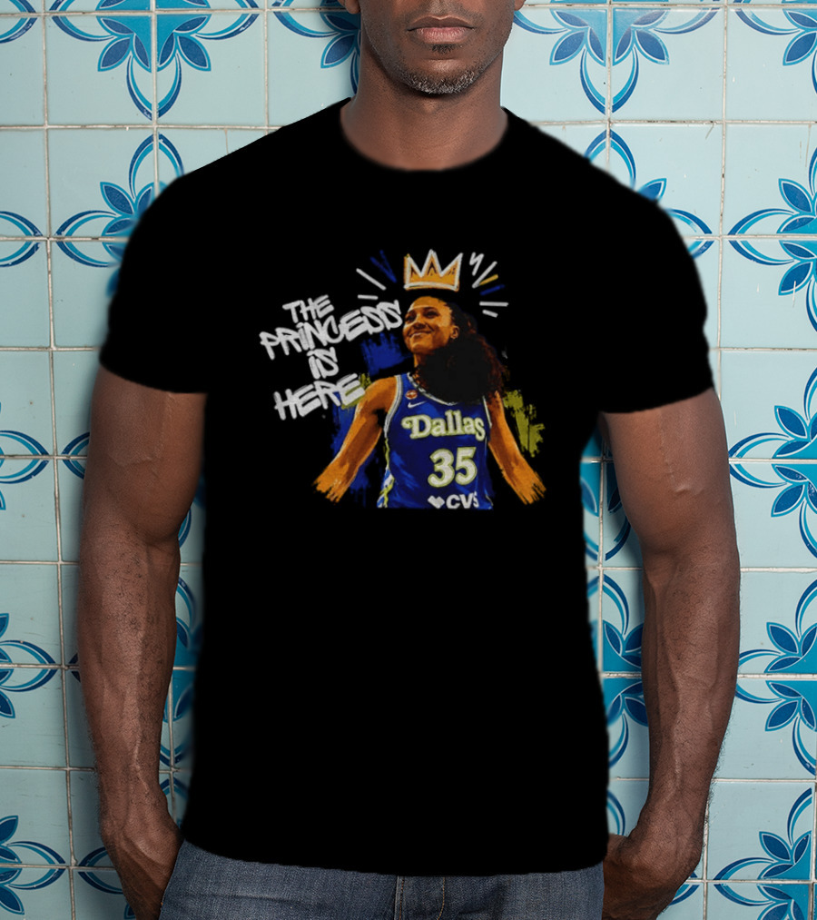 Azzi Fudd Dallas Wings The Princess Is Here Basketball Player 35 T-Shirt
