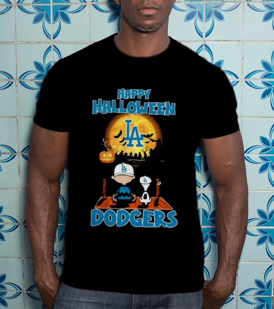 Happy Halloween Los Angeles Dodgers Peanuts Snoopy Charlie Brown T-Shirt