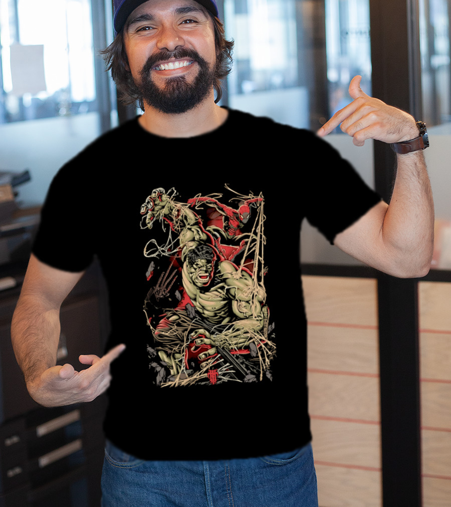 Marvel Hulk Spider Man Dynamic Action Scene T-Shirt