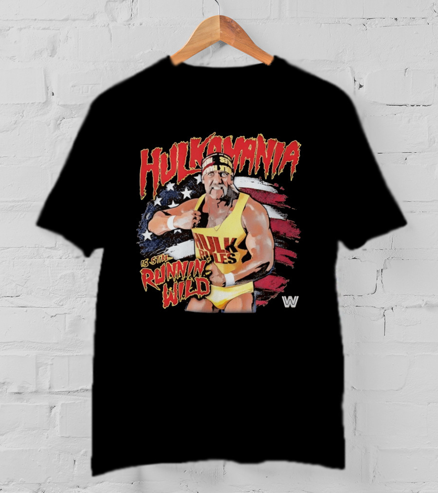 Hulk Hogan Hulkamania Runnin Wild American Flag WWE T-Shirt