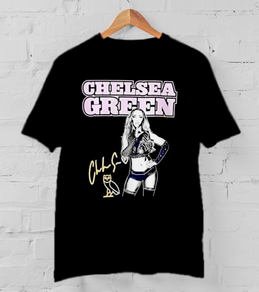 Chelsea Green Wrestling Owl Gesture Signature T-Shirt