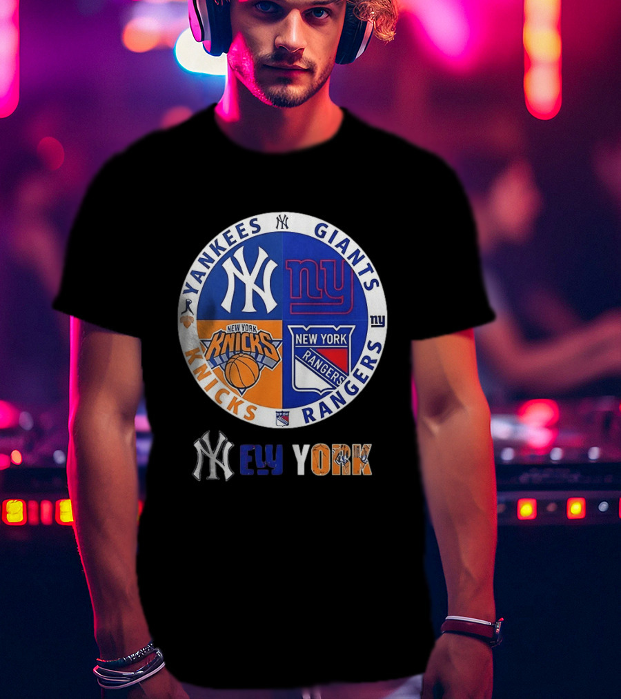 Yankees Giants Knicks Rangers New York Sports Teams Logos T-Shirt