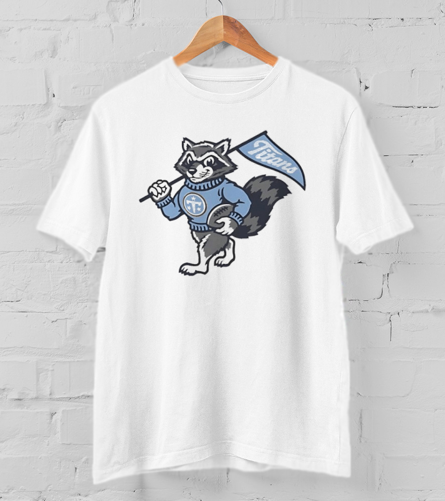 Tennessee Titans Raccoon With Football And Flag T-Shirt