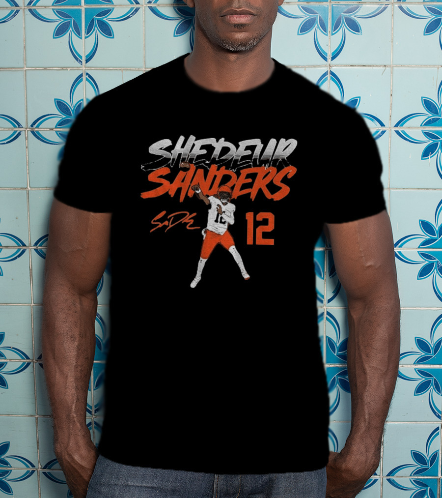 Shedeur Sanders Football Pose Number 12 Cleveland Player T-Shirt