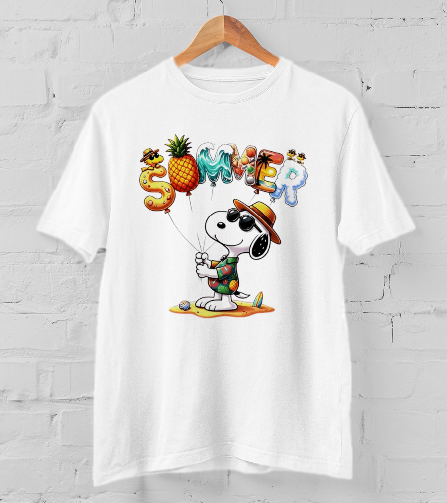 Snoopy Summer Sunglasses Pineapple Beach Balloons Fun T-Shirt