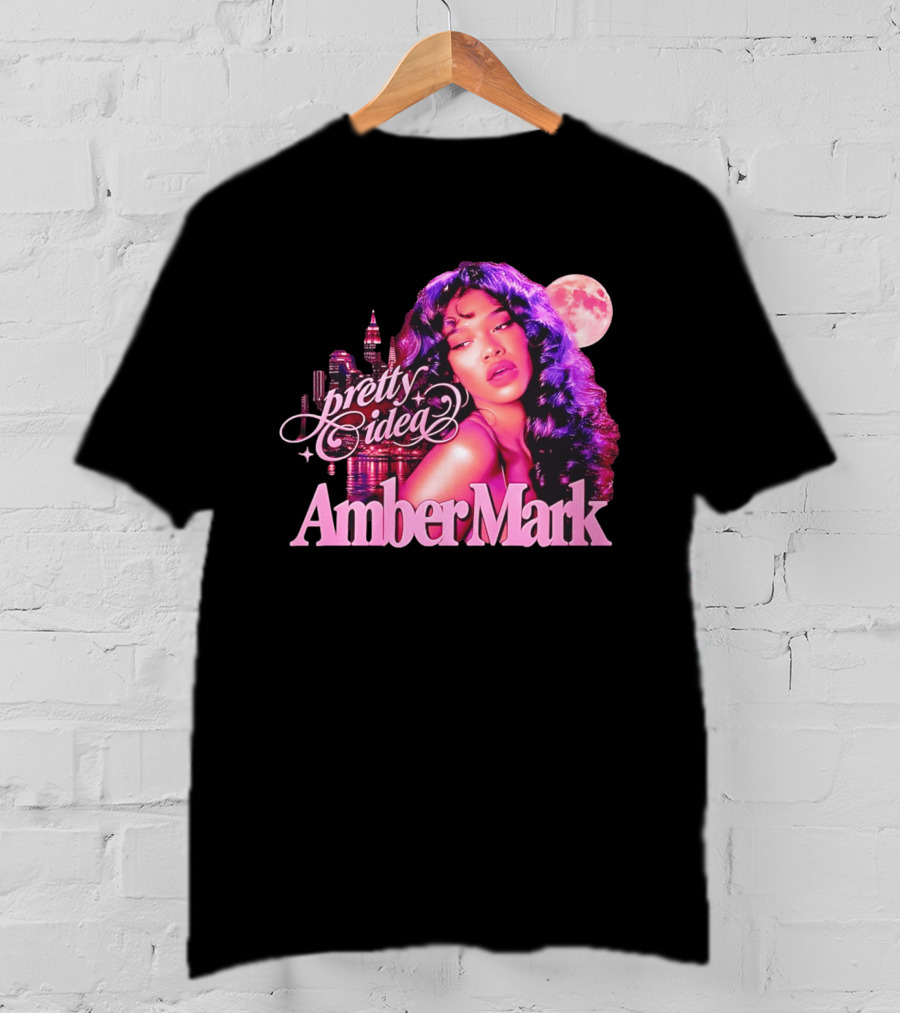 Pretty Idea Amber Mark Woman Moon City Skyline T-Shirt