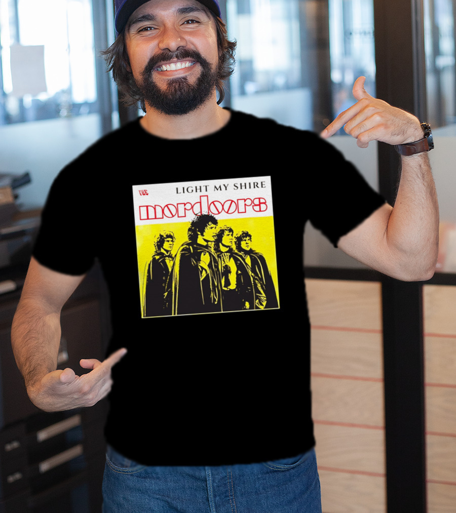 The Light My Shire Mordoors Four Hobbits Cloaks Yellow T-Shirt