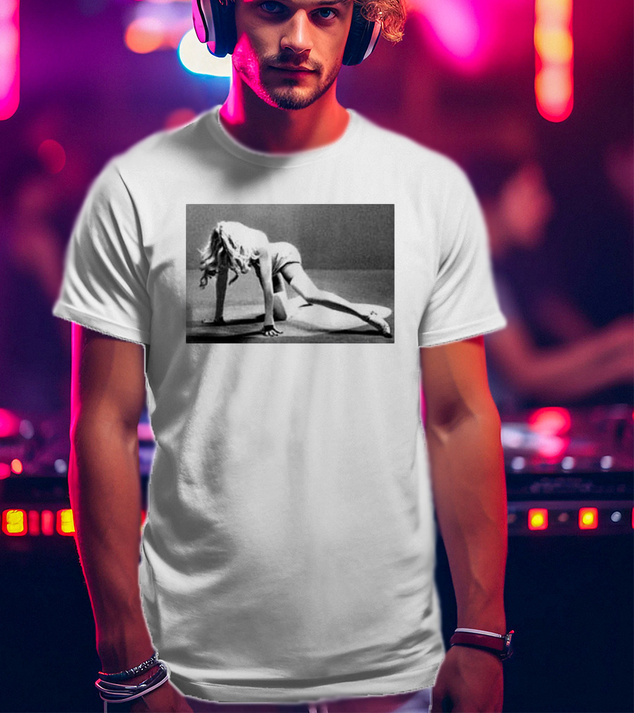 Madonna Confessions II Dance Floor Iconic Pose Black And White T-Shirt