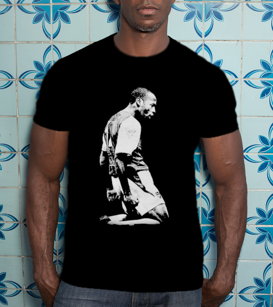 Lindsey Heaps Thierry Henry Football Soccer Arsenal T-Shirt