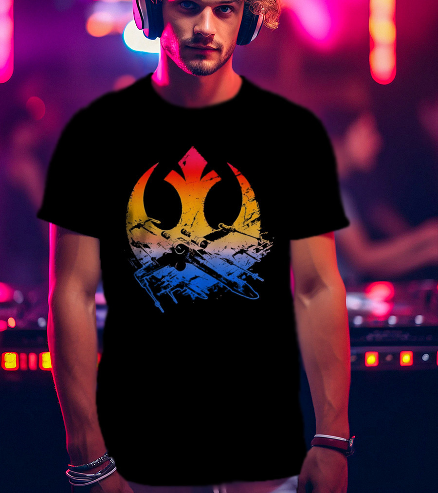 Star Wars Rebel Alliance Distressed Insignia X Wing Starfighters Gradient T-Shirt