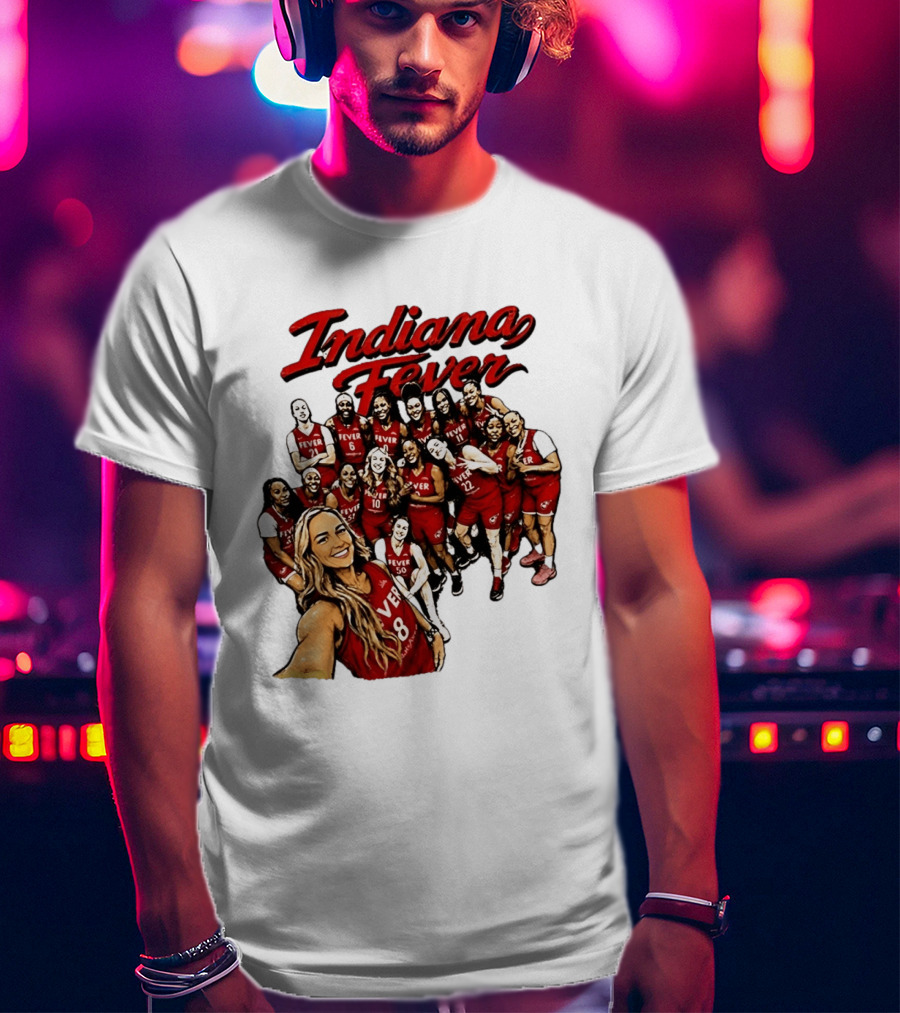 Indiana Fever Team Selfie Caitlin Clark Sophie Cunningham T-Shirt