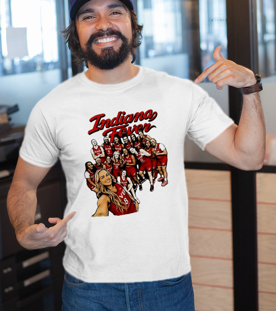 Indiana Fever Team Selfie Caitlin Clark Sophie Cunningham T-Shirt
