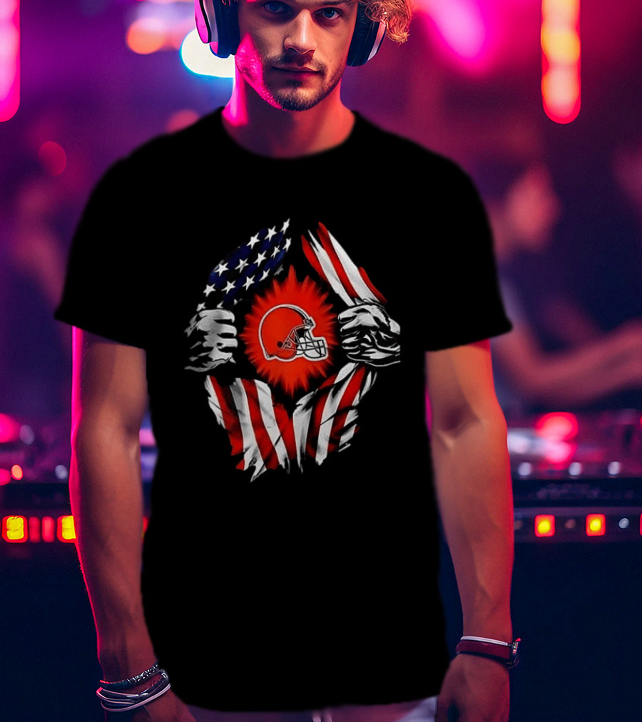 Cleveland Browns Super Man Skull Cap Backwards American Flag Ripped T-Shirt