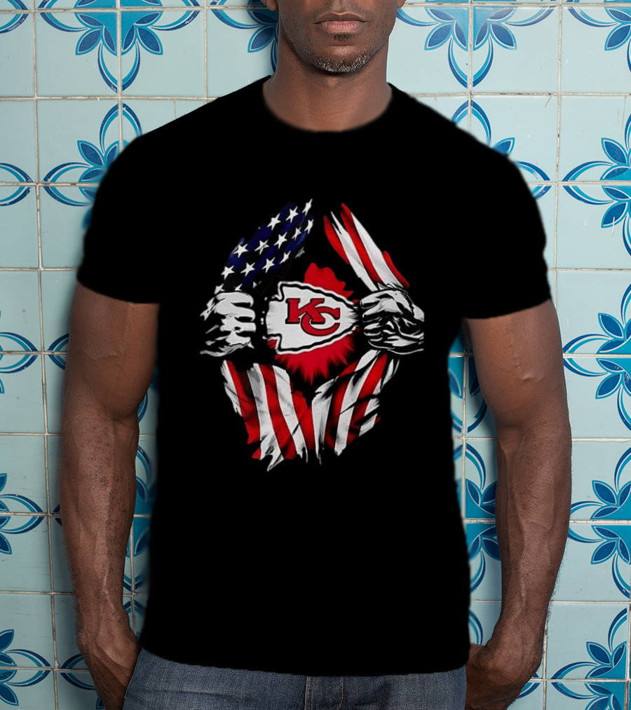 Kansas City Chiefs Superman American Flag Ripped T-Shirt