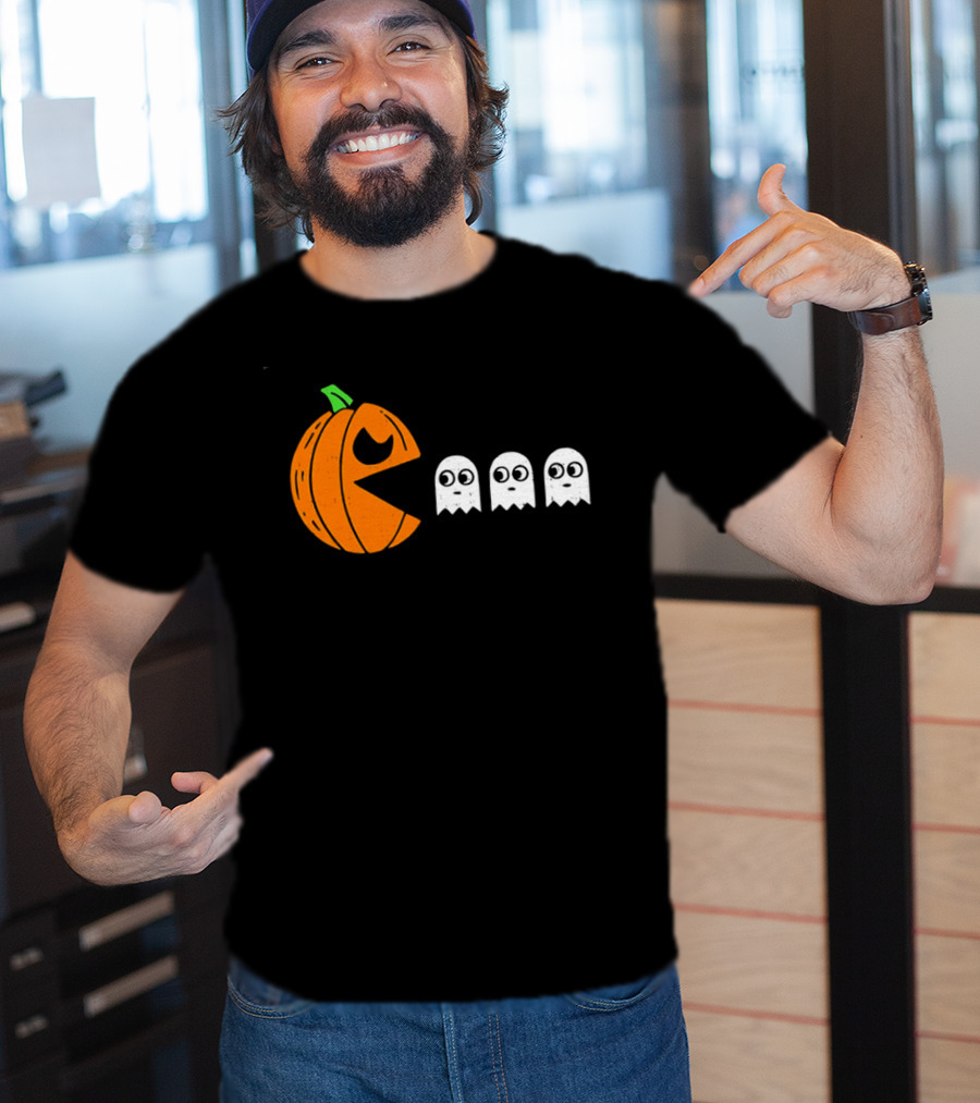 Halloween Pumpkin Pac Man Chasing White Ghosts Distressed Cartoon T-Shirt