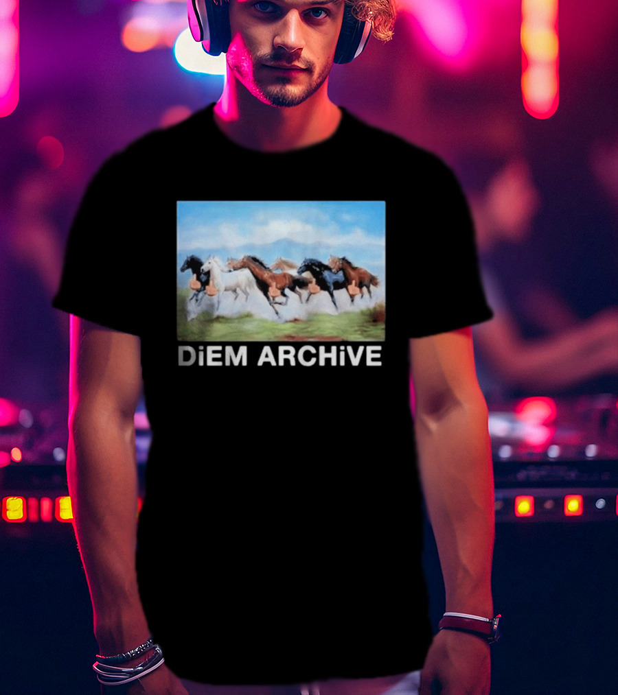 Diem Archive Running Horses Iconic Bet On A Horse T-Shirt