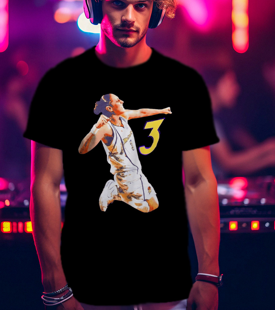 Mercury Diana Taurasi Number 3 Celebration Pose T-Shirt