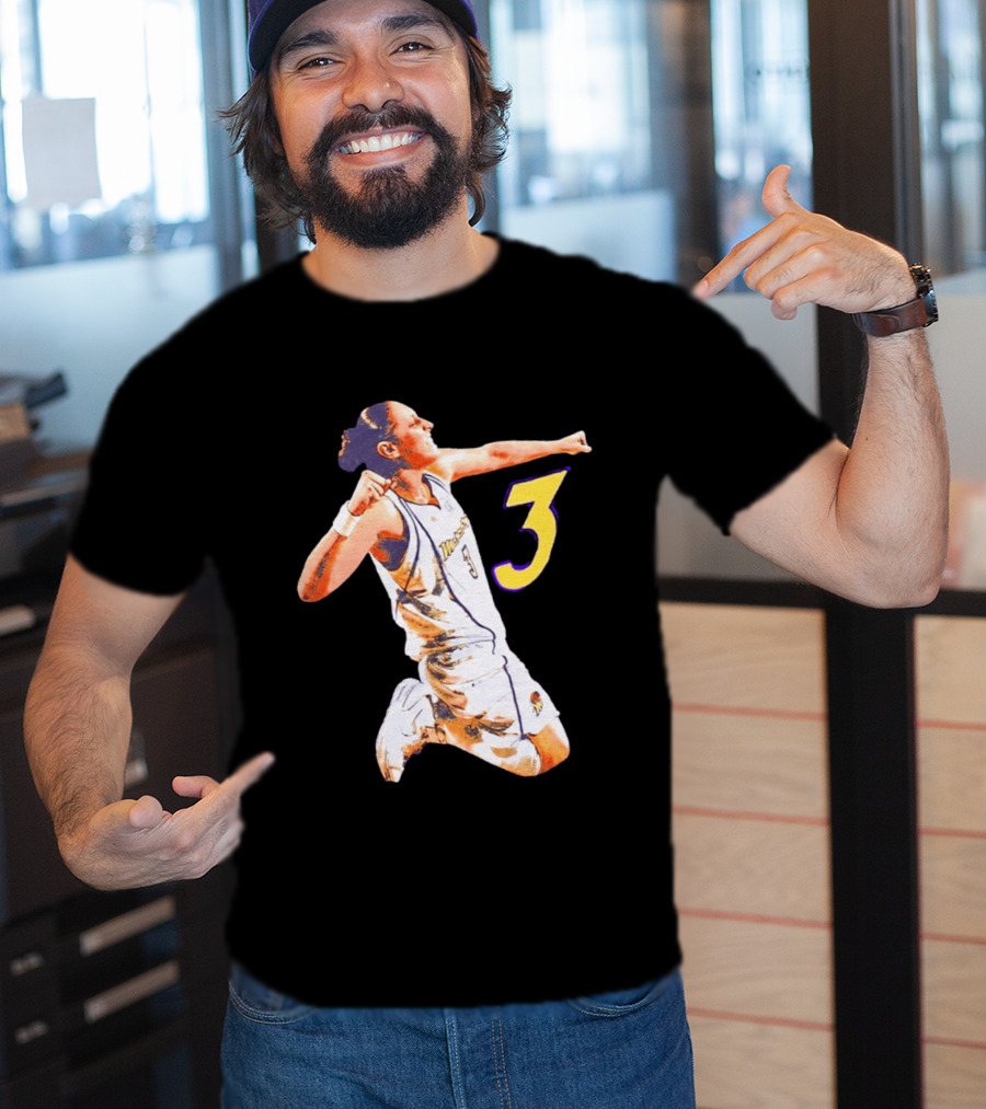 Mercury Diana Taurasi Number 3 Celebration Pose T-Shirt