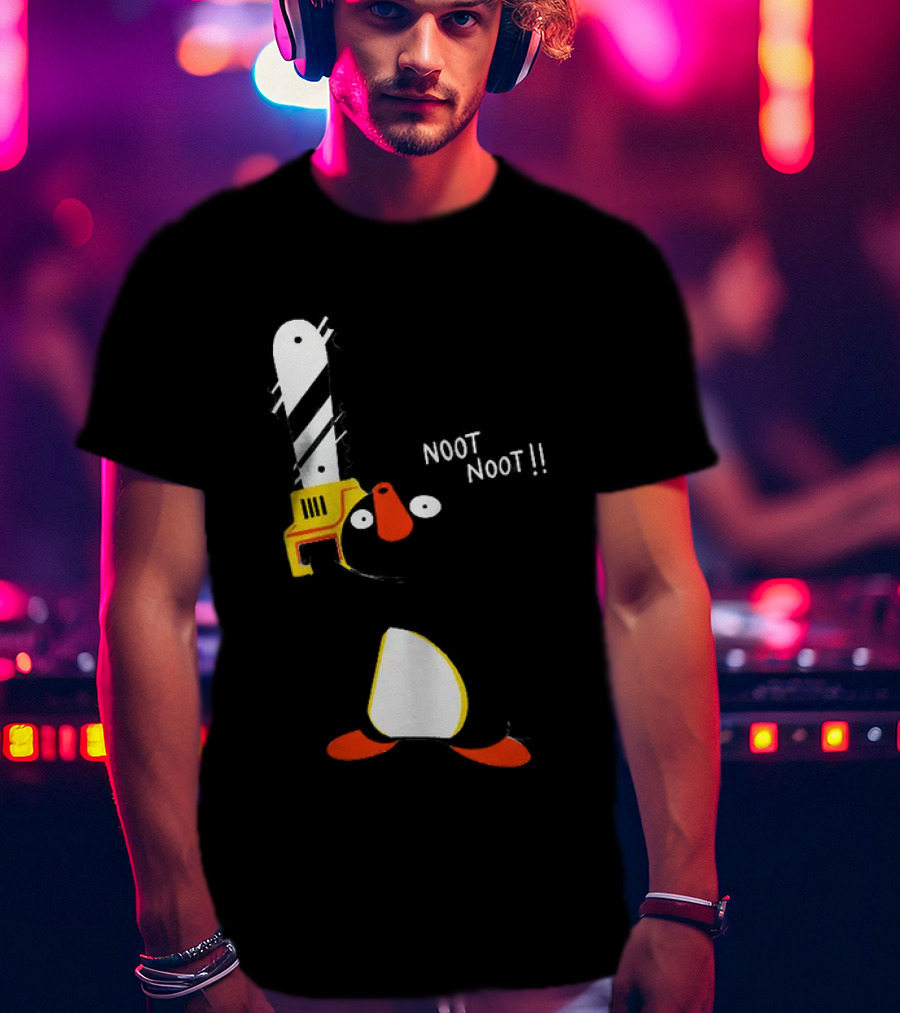 Pingu Chainsaw Noot Noot!! T-Shirt
