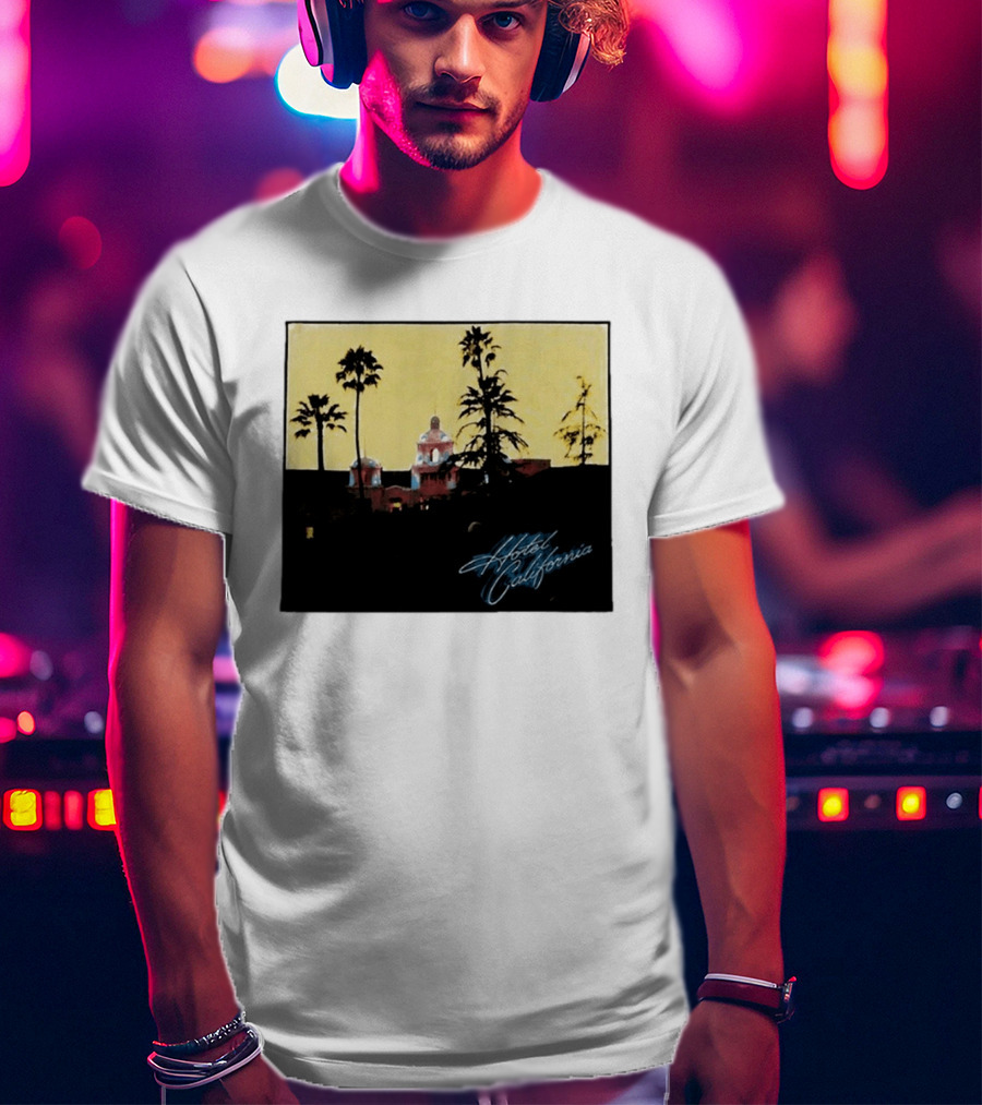 Hotel California Resort Scene 90s Eagles Justin Bieber 1995 T-Shirt