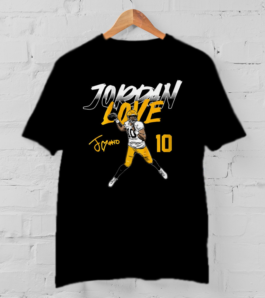 Jordan Love 10 Signature Pose Green Bay Packers T-Shirt