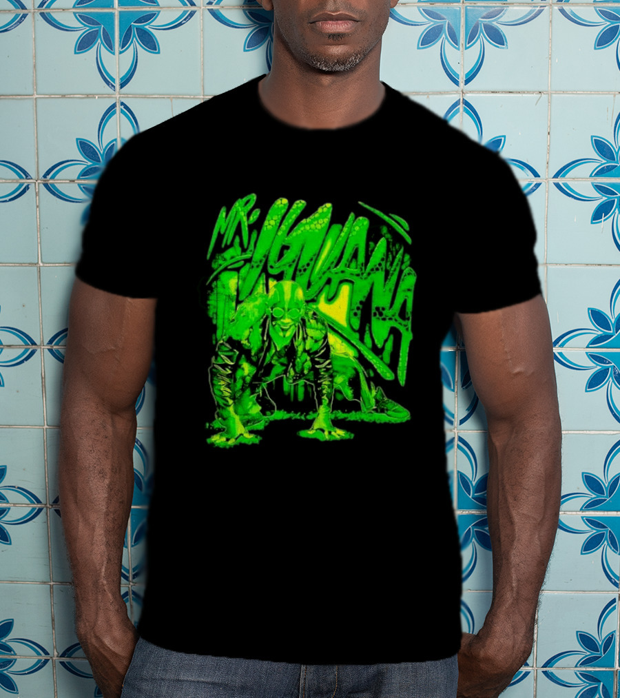 Mr Iguana Crouching Mexican Luchador Green Lizard Scale Graffiti T-Shirt