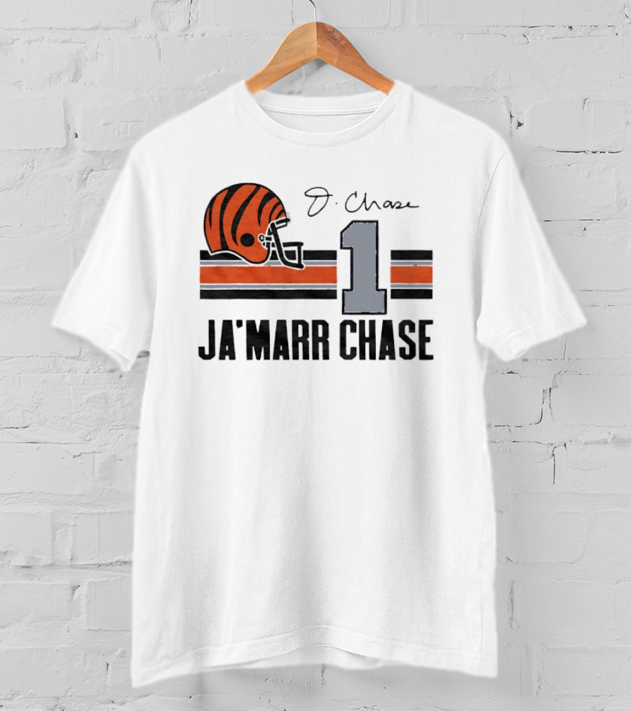Cincinnati Bengals Ja'Marr Chase Helmet 1 J Signature Stripes Wood Texture T-Shirt