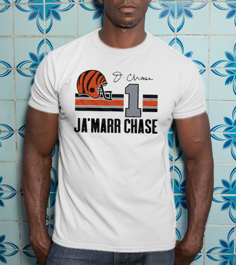 Cincinnati Bengals Ja'Marr Chase Helmet 1 J Signature Stripes Wood Texture T-Shirt
