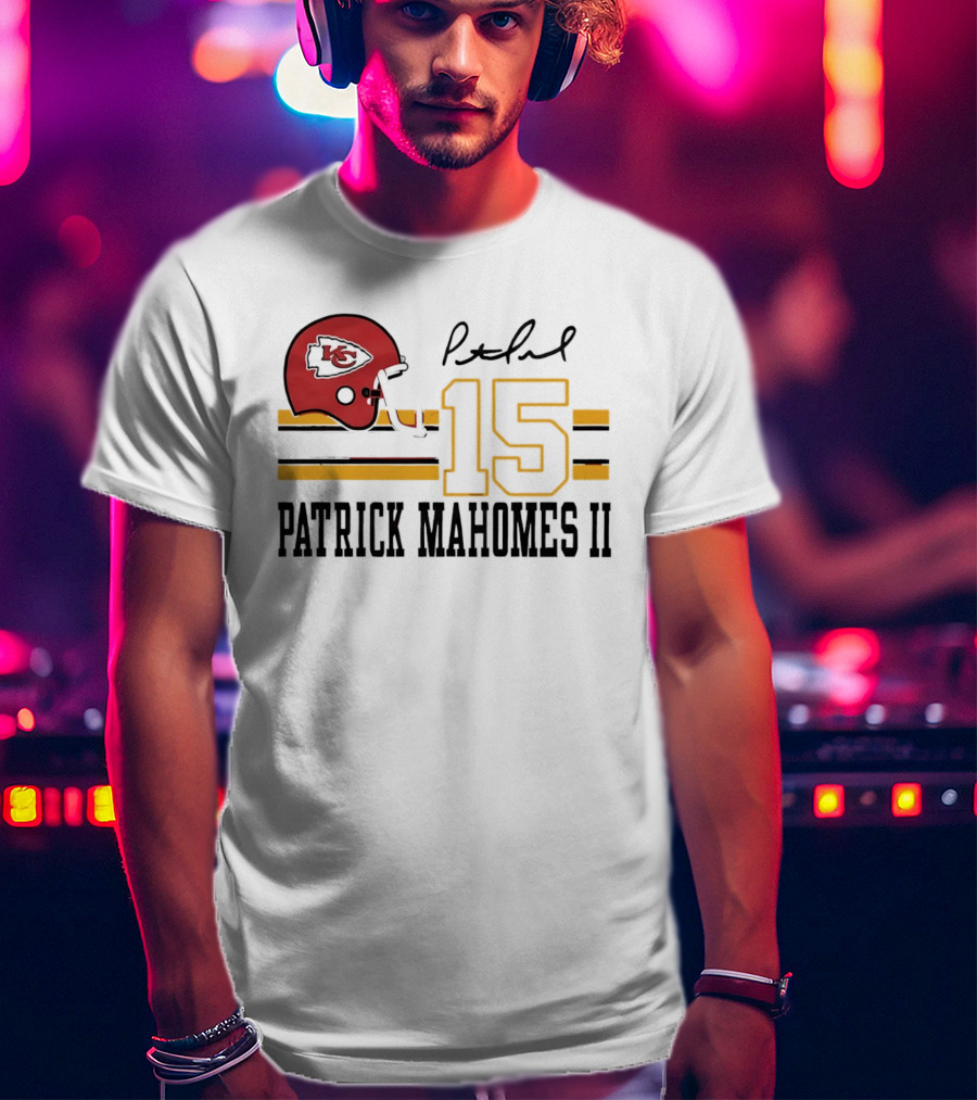 Kansas City Chiefs Patrick Mahomes II Number 15 Signature Football Helmet Stripes T-Shirt