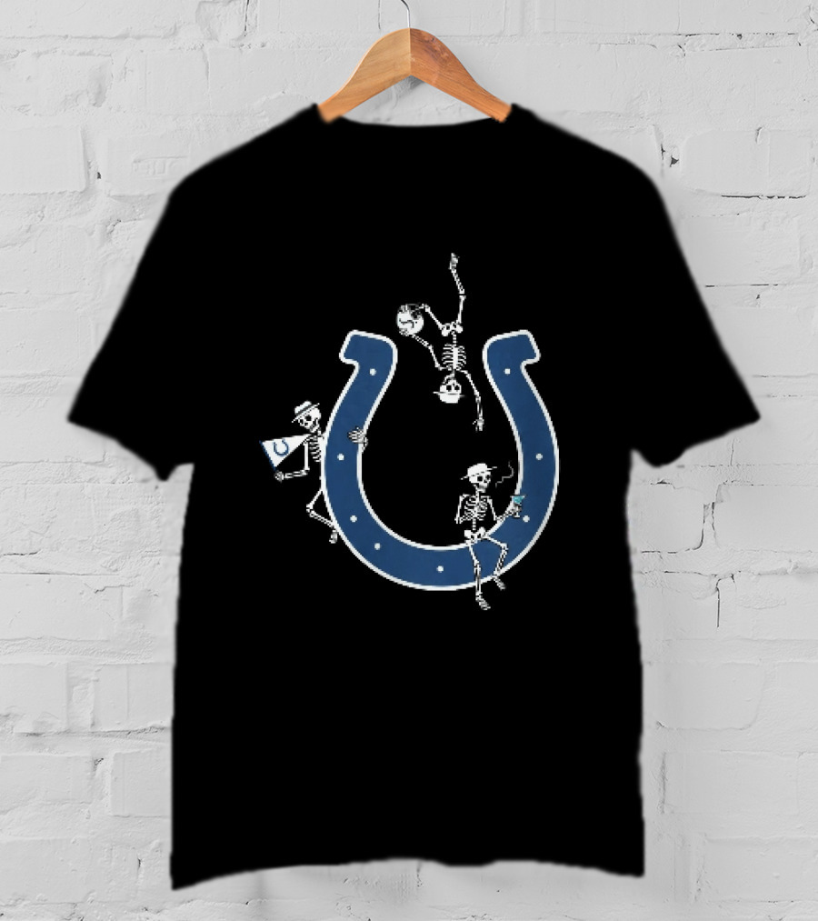 Indianapolis Colts Skeletons Celebrating With Hats And Drink By Horseshoe T-Shirt