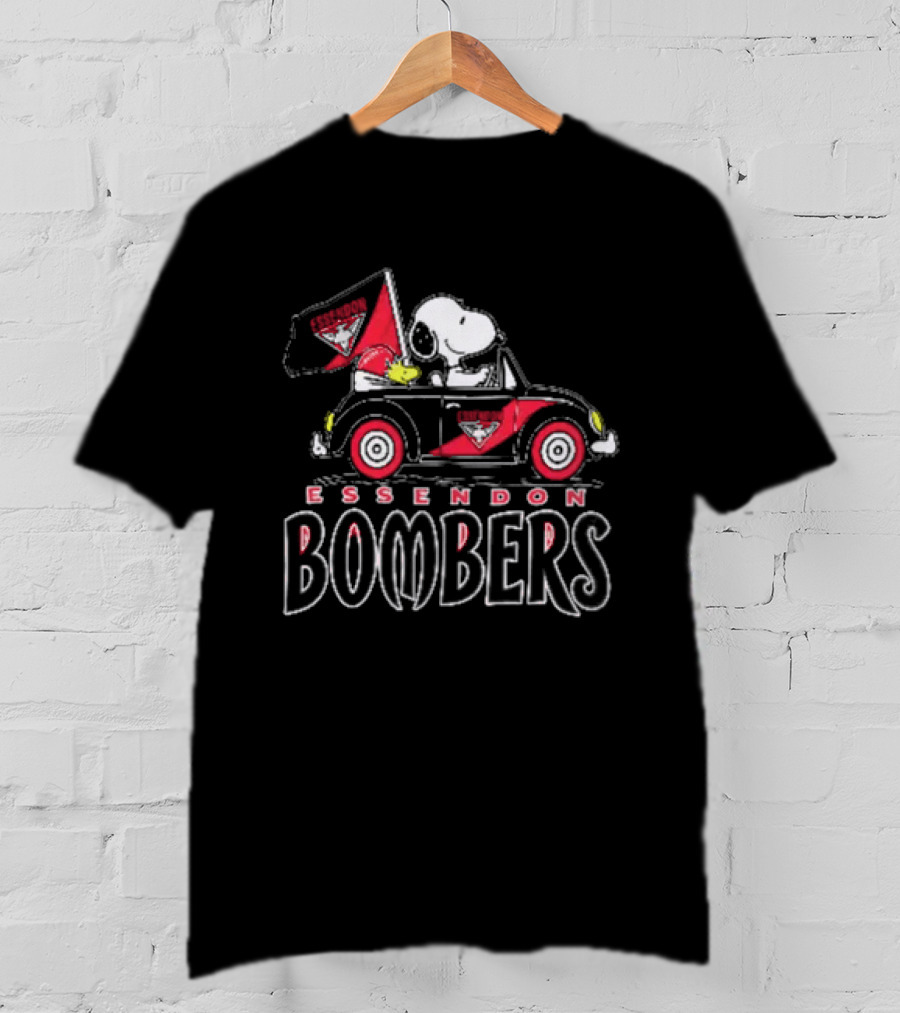 Essendon Bombers Snoopy Woodstock Driving Classic Car With Flag T-Shirt