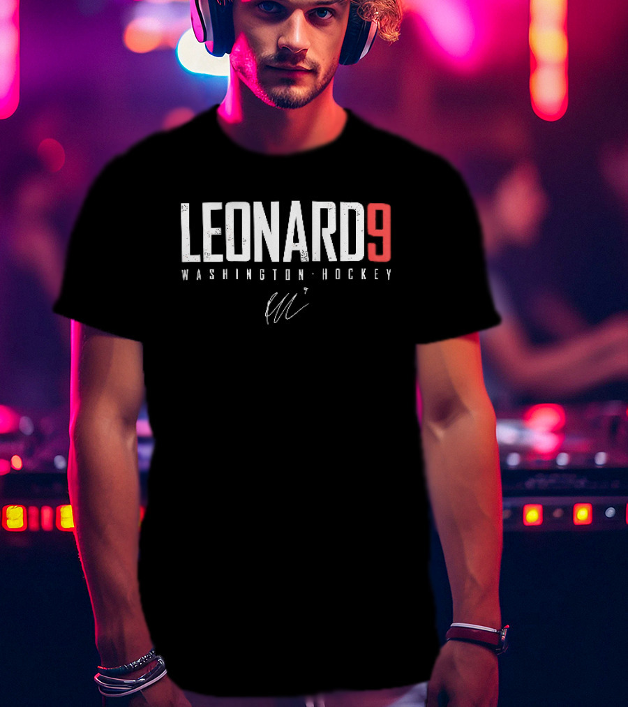 Leonard 9 Washington Hockey Player Distressed Signature T-Shirt