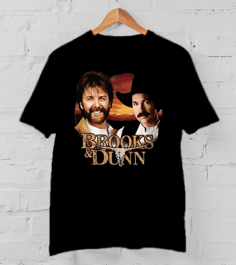 Brooks And Dunn Von Miller Dallas Cowboys Sunset T-Shirt