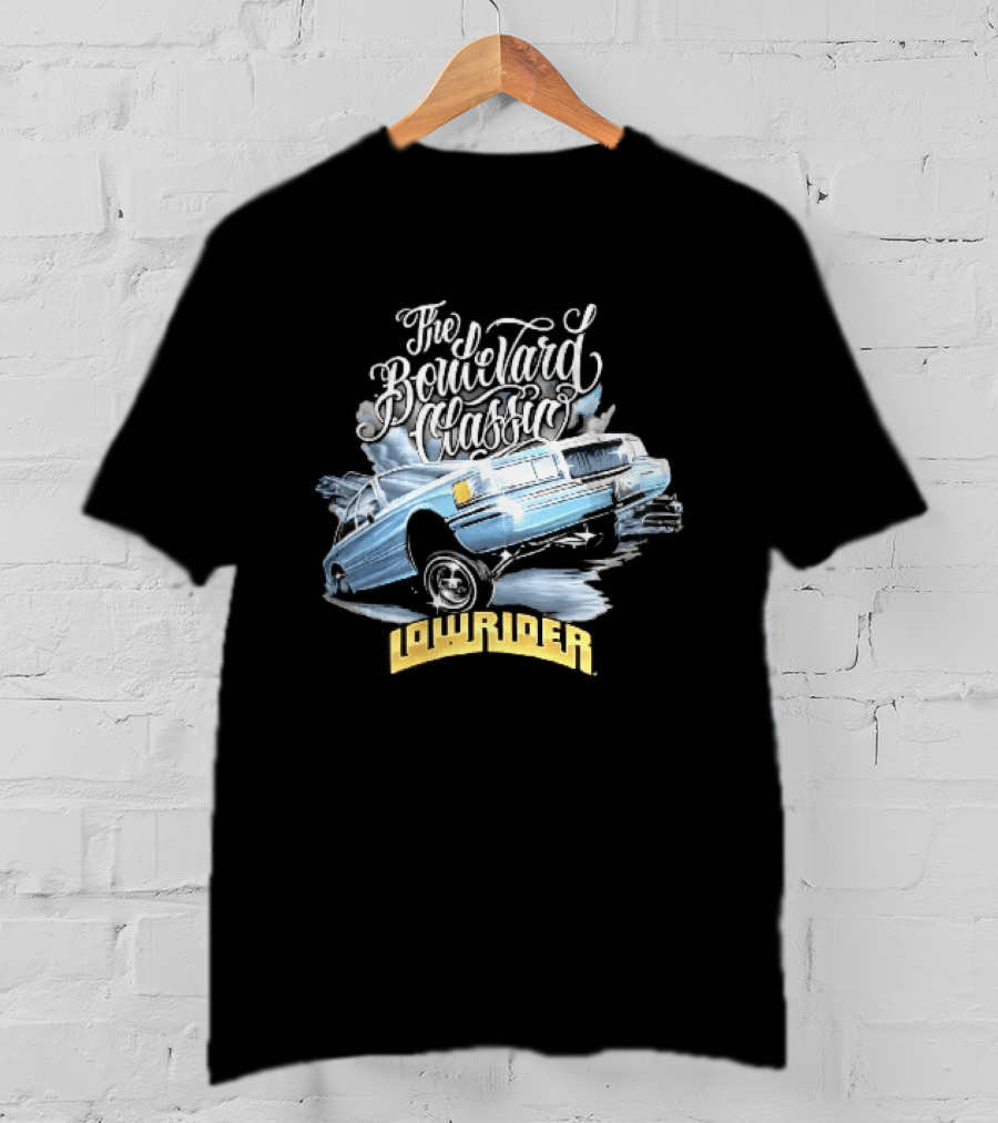 The Boulevard Classic Lowrider Lowrider Light Blue Bouncing Car Smoke T-Shirt